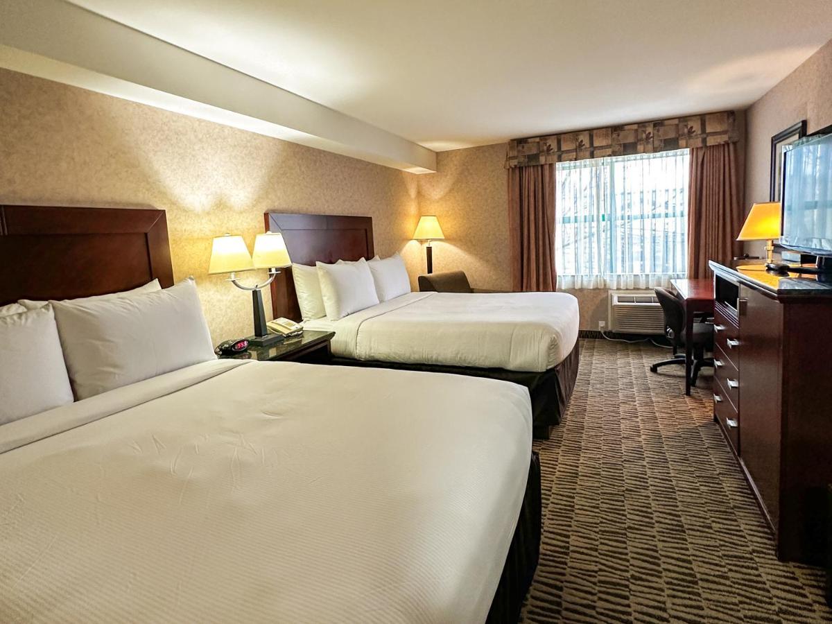 Prestige Aberdeen Lodge Камлупс Экстерьер фото